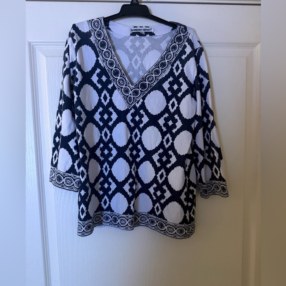 Navy and White V-Neck Patterned Women’s Top